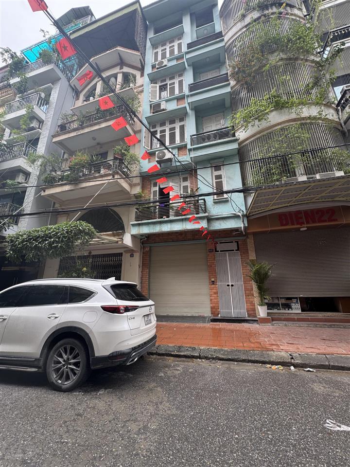 Hạ 6 tỷ [còn 23 tỷ]  lô góc nguyễn chí thanh 58m²/6 tầng thang máy/ mt4.5m  vỉa hè ô tô tránh