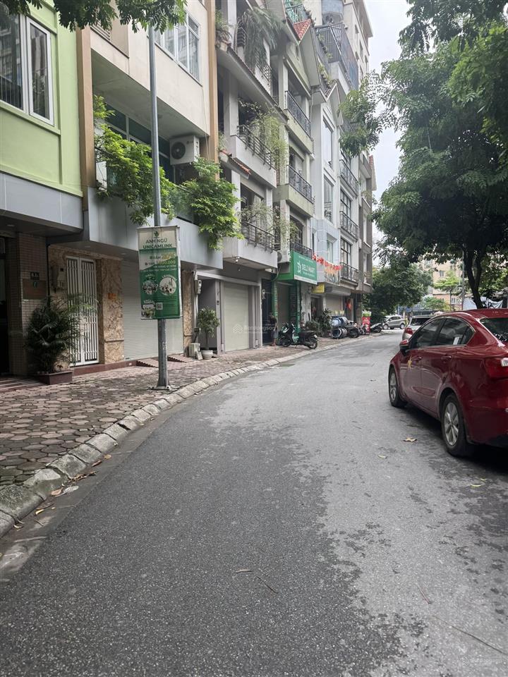 Trần kim xuyến  39 tỷ  85m2/8 tầng/mt5.2m  vỉa hè ô tô tránh  sát vđ2.5  building văn phòng