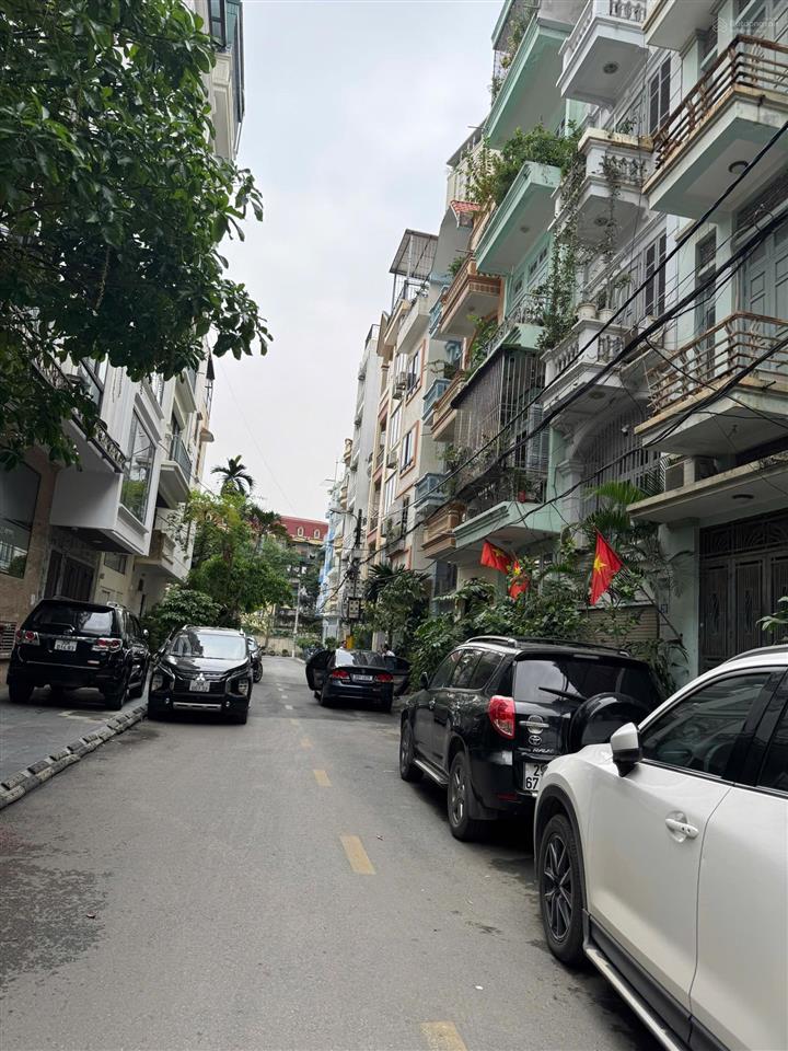 Phan kế bính  32.5 tỷ  85m2/mt5m  phân lô ô tô  sát phố  xây tòa ở và kinh doanh  đẳng cấp
