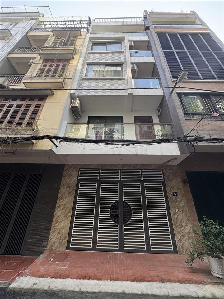 Nguyễn khánh toàn 50m2  22,5 tỷ  ô tô  6 tầng thang máy  gần phố  hàng hiếm khu vực 2 thoáng