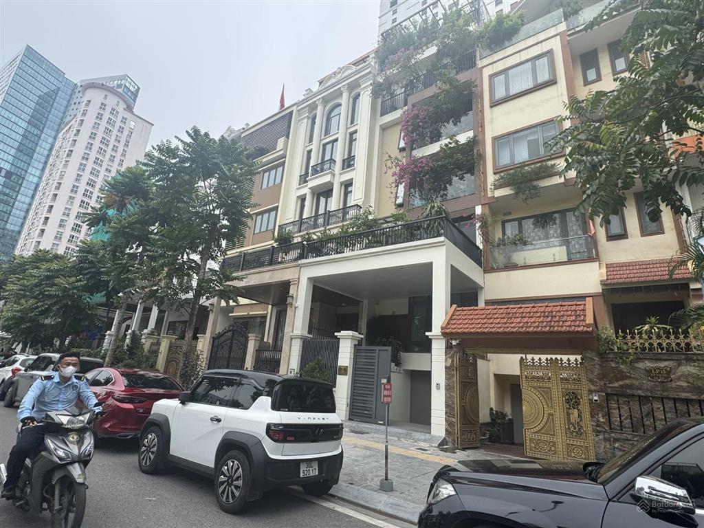 Biệt thự liền kề trần kim xuyến  80m2/39.5 tỷ  mt6m  đường 3 ô tô tránh  qh ổn  dân trí cao