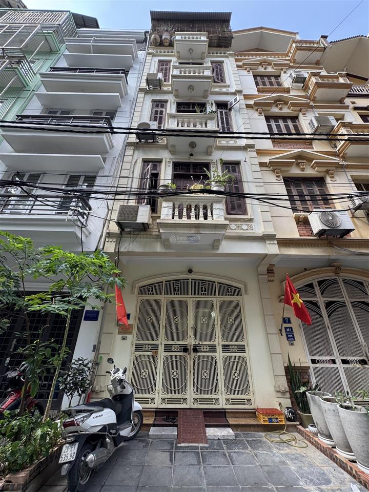 Cực ngon !!! 50m2  21tỷ  phân lô đỗ quang  5 tầng vỉa hè ô tô tránh  2 thoáng  đường thông