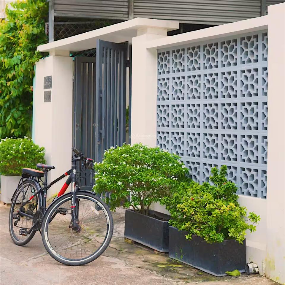 Chính chủ bán nhà hẻm trần phú, phường tuy hòa, đắk lắk (137m2  3,75 tỷ)