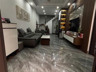 Bán nhà phường thạch bàn  quận long biên