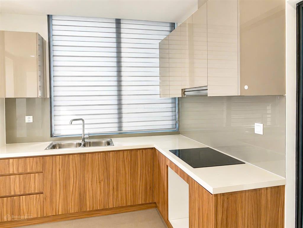 Chính chủ nhà cần bán gấp căn 2pn 2wc 68m2 view nội khu công viên giá chỉ 5,6 tỷ