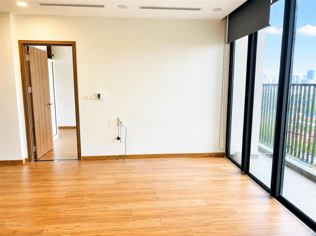 Chính chủ nhà cần bán gấp căn 2pn 2wc 68m2 view nội khu công viên giá chỉ 5,6 tỷ