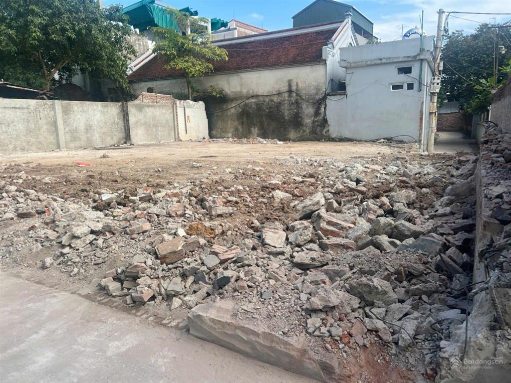 Đất làng nghề phùng xá, thạch thất, 90m² chỉ 3,5 tỷ, ngõ thông.  0917 891 ***