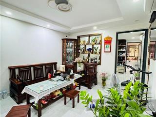 Bán nhà thi sách hai bà trưng | 3 phòng ngủ 2 wc | chỉ 3,8 tỷ