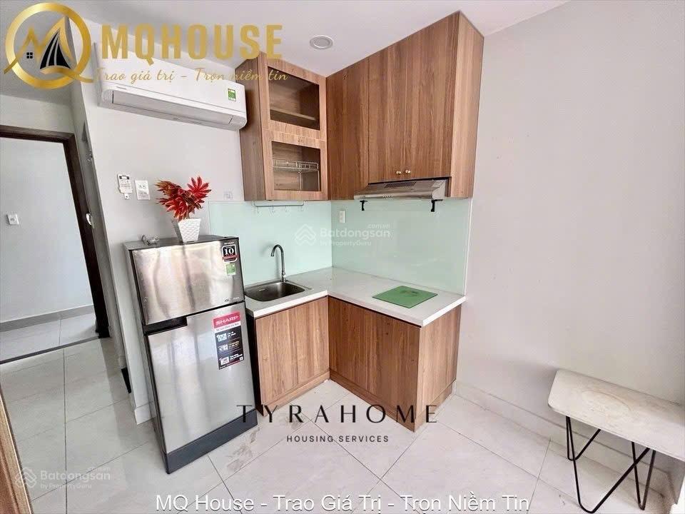 Toà nhà hầm xe, thang máy, bảo vệ, full nội thất, bancony, mặt tiền tại nguyễn văn đậu