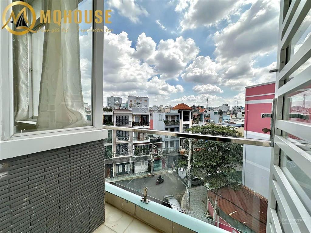 Cho thuê phòng studio full nội thất, ban công gần công viên gia định