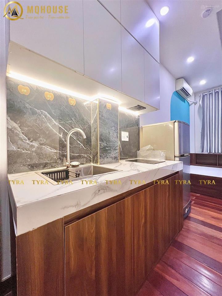 Cho thuê căn hộ mini dạng studio, full nội thất, bancony đầy đủ tiện nghi tại phú nhuận
