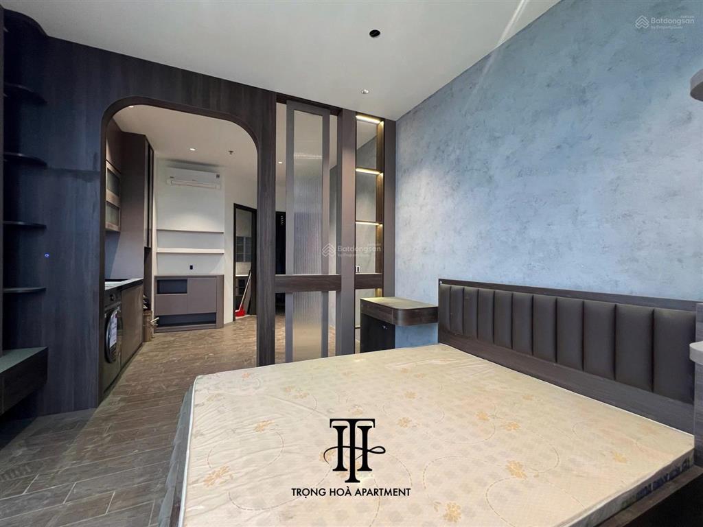 Căn hộ full nội thất sang trọng, thang máy, hầm xe, đầy đủ tiện nghi tại bình thạnh
