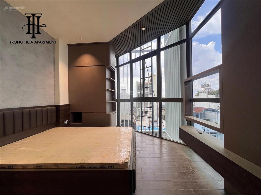 Căn hộ full nội thất sang trọng, thang máy, hầm xe, đầy đủ tiện nghi tại bình thạnh