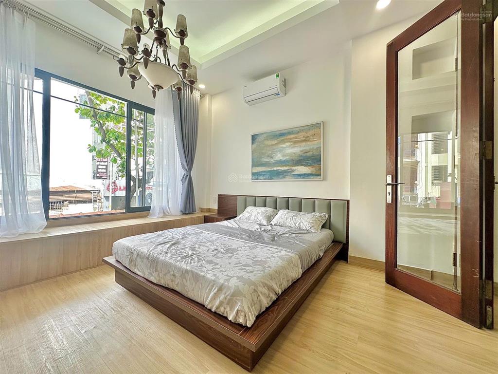 Cho thuê ch 1 phòng ngủ  ban công thoáng  full nội thất gần công viên gia định  phú nhuận