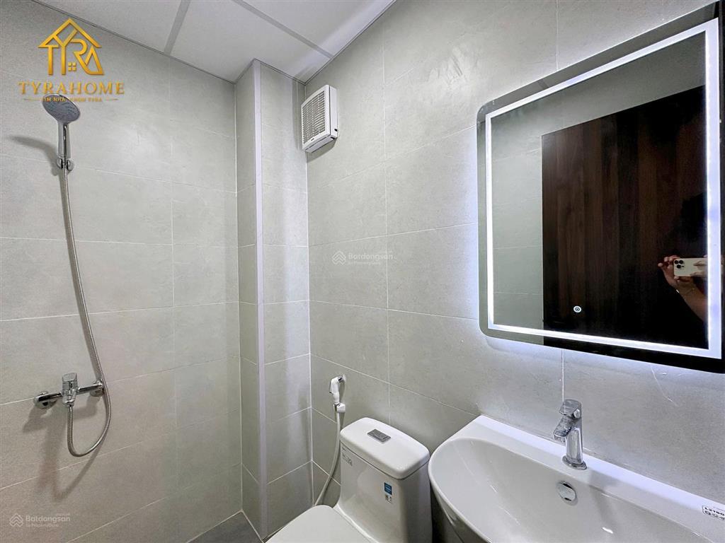 Tòa nhà mới xây dạng studio/1pn  full nội thất  thang máy tại phường 25, bình thạnh