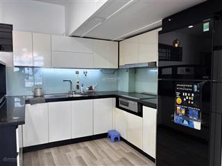 Bán chung cư hei tower nhà đẹp, ở ngay, tặng full đồ, giá hợp lý 7.8 tỷ !!!