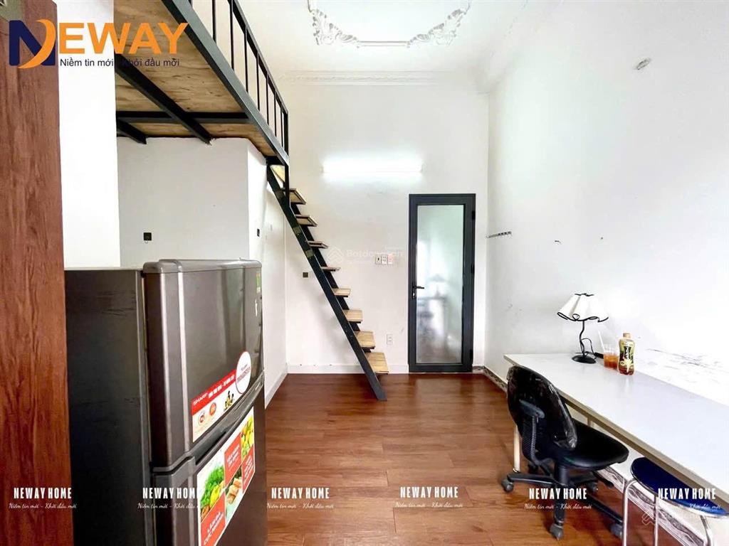 Duplex đầy đủ nội thất có ban công không tính phí xe gần đại học văn hiến  tân bình gần trung tâm