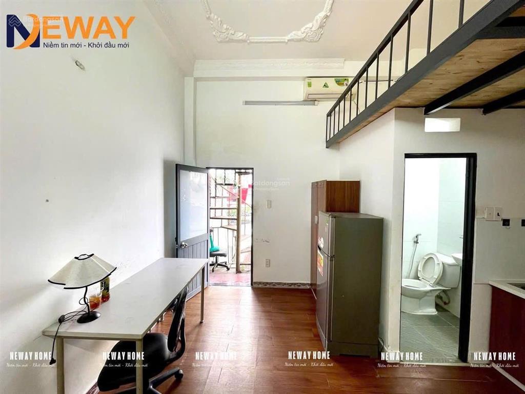 Duplex đầy đủ nội thất có ban công không tính phí xe gần đại học văn hiến  tân bình gần trung tâm