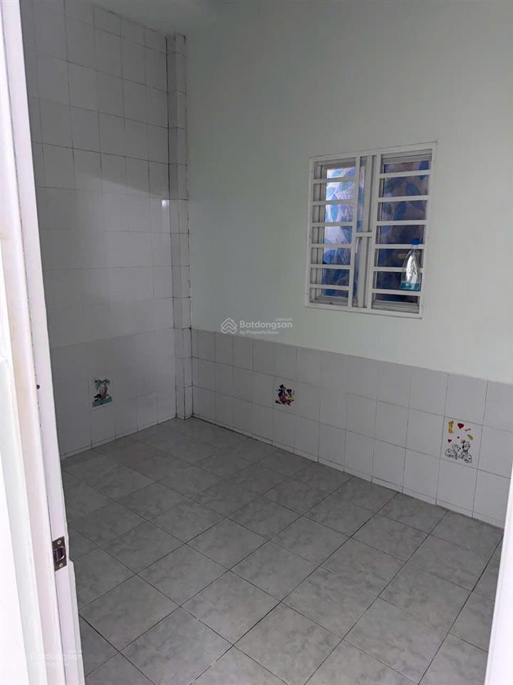 Cho thuê nhà đường liên khu 89, p. bình hưng hoà, dt lớn 7.5m x 14m. giá 11.5 triệu còn tl
