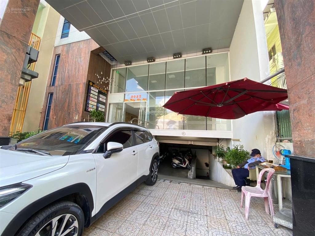 Tòa nhà 2 hầm 10 tầng dòng tiền 680 triệu/tháng tại tân bình. mt hoàng việt  khu ks đệ nhất