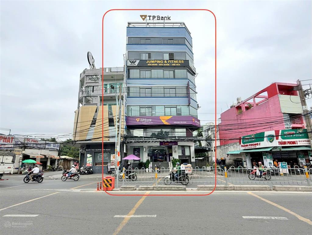 Building hầm 7 tầng mặt tiền lê văn quới (dt 13,2m x 25m) hđ thuê 310 triệu/tháng, giá chỉ 79 tỷ