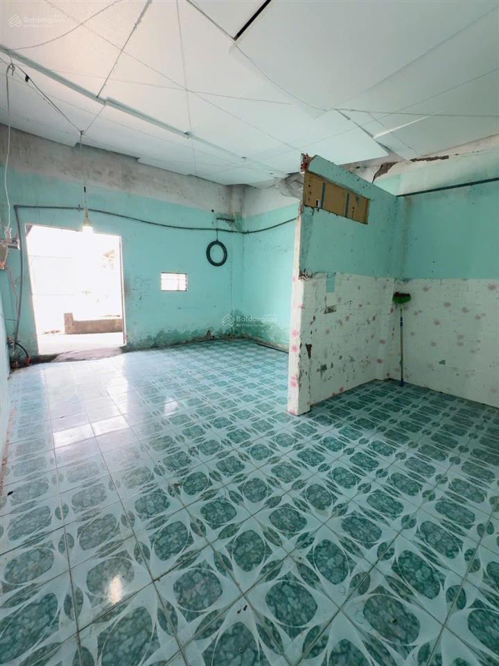 Bán nhà hóc môn, nguyễn thị sóc hẻm xe hơi, nhà 62.5m2 nằm gần chợ bà điểm