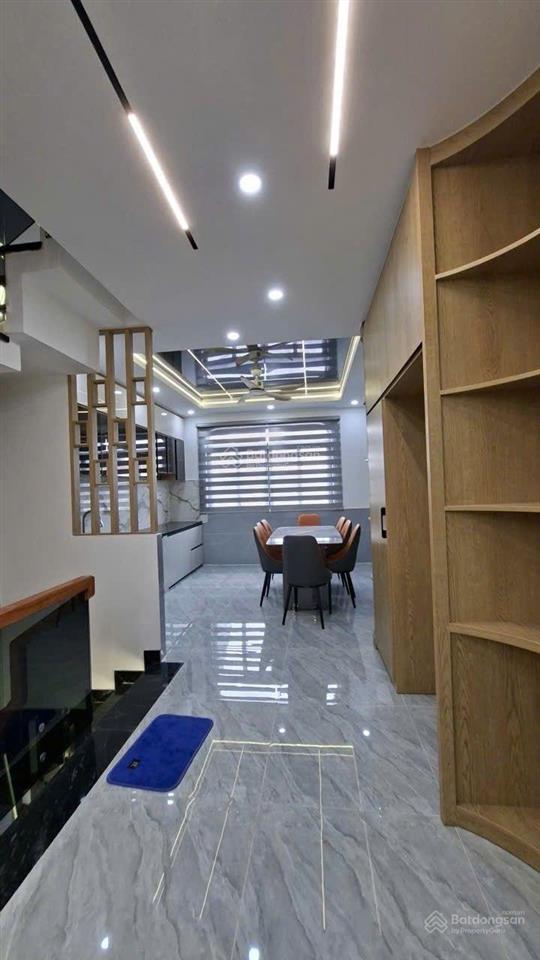 Nhà 5 tầng full nội thất cao cấp, gần aeon bình tân