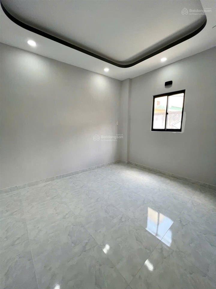 Bán nhà đình tân khai, ngay trường tiểu học bình trị