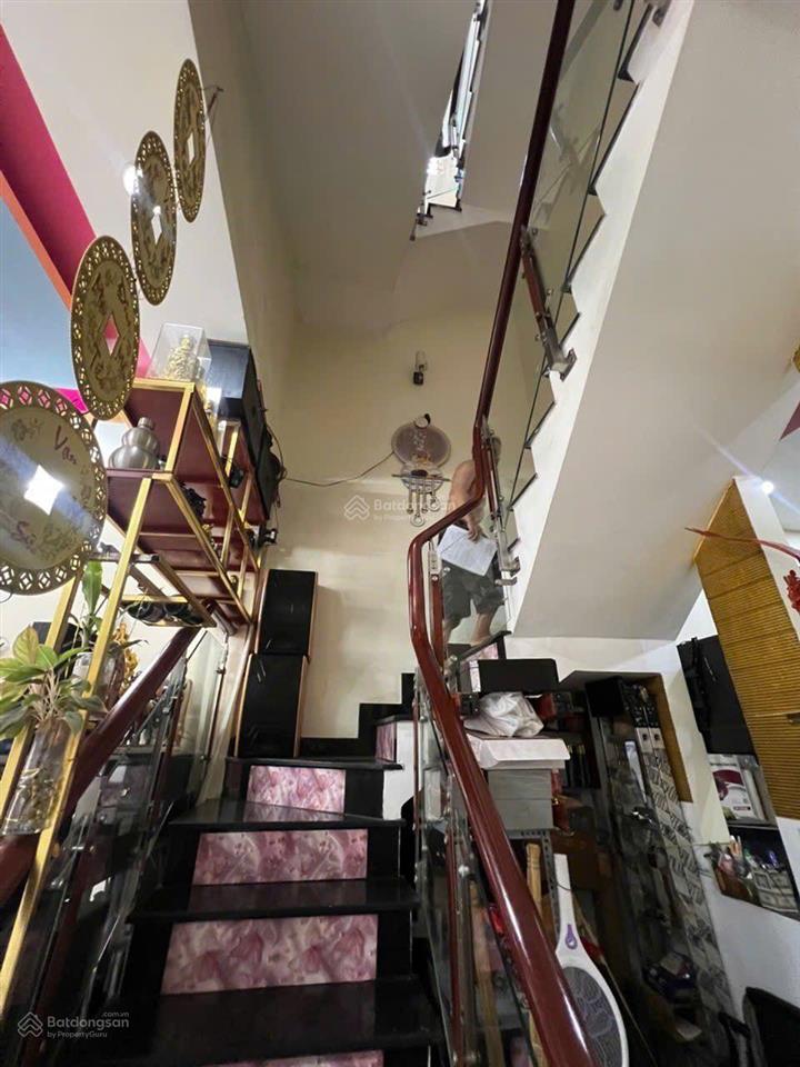 Nhà 3 tầng ngay lê văn quới, gần ngay 4 xã, 48m2, giá 4,8 tỷ