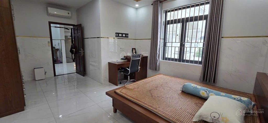 Biệt thự 4 tầng 168m² lê văn quới gần ngay 4 xã giáp tân phú