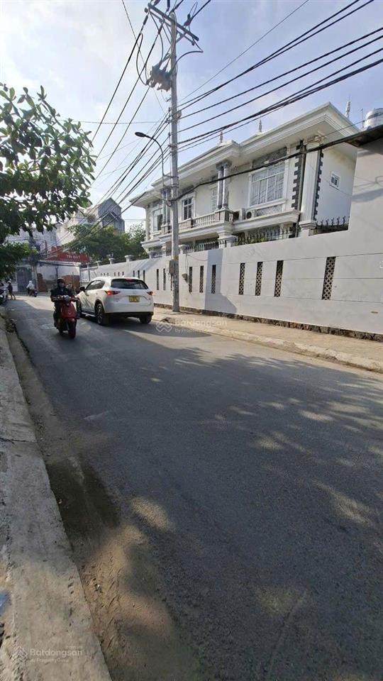 Cần bán gấp lô đất bình tân  165m2 full thổ cư đường nhựa 10m thông thoáng
