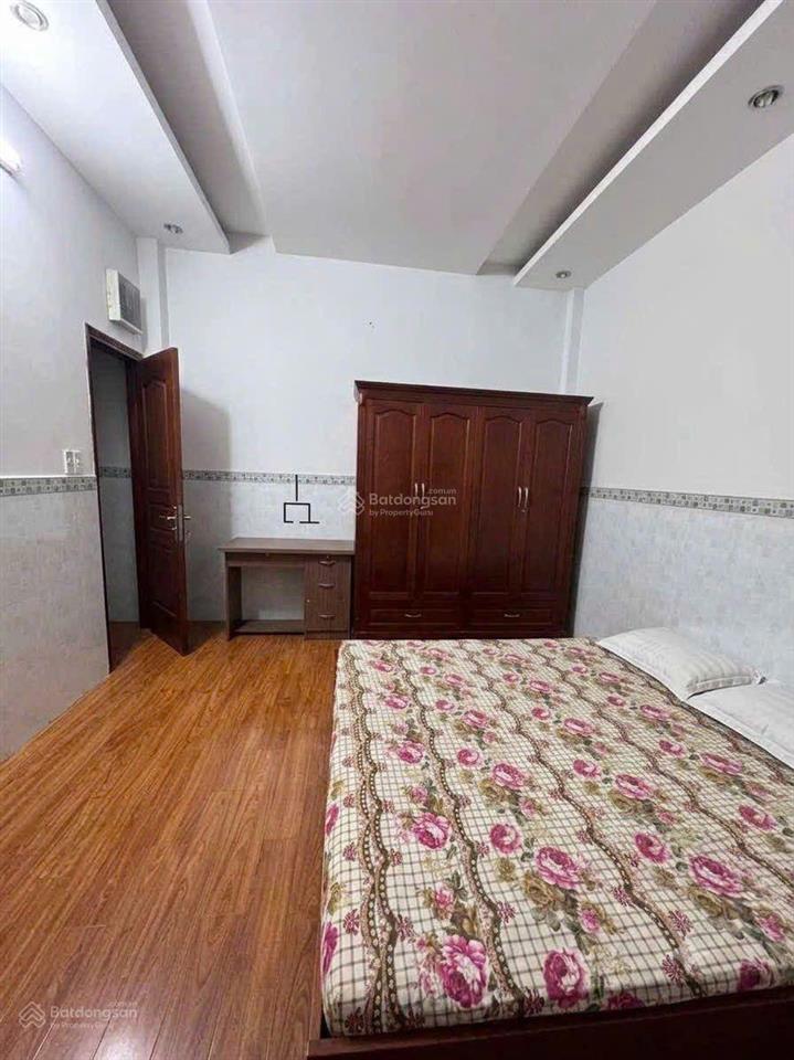 Nhà đẹp 3 tầng khu vip gò xoài  vị trí cực đẹp gần mt đường gần chợ