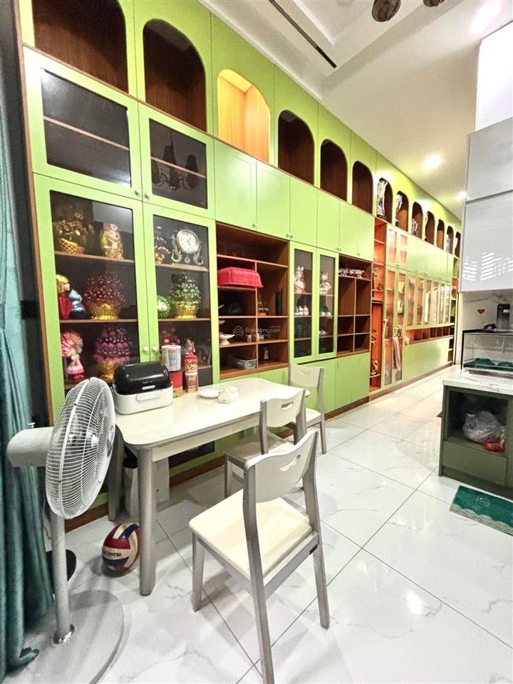 Nhà mới đẹp 3 tầng hương lộ 2 gần 4 xã 72m2  nhỉnh 6 tỷ