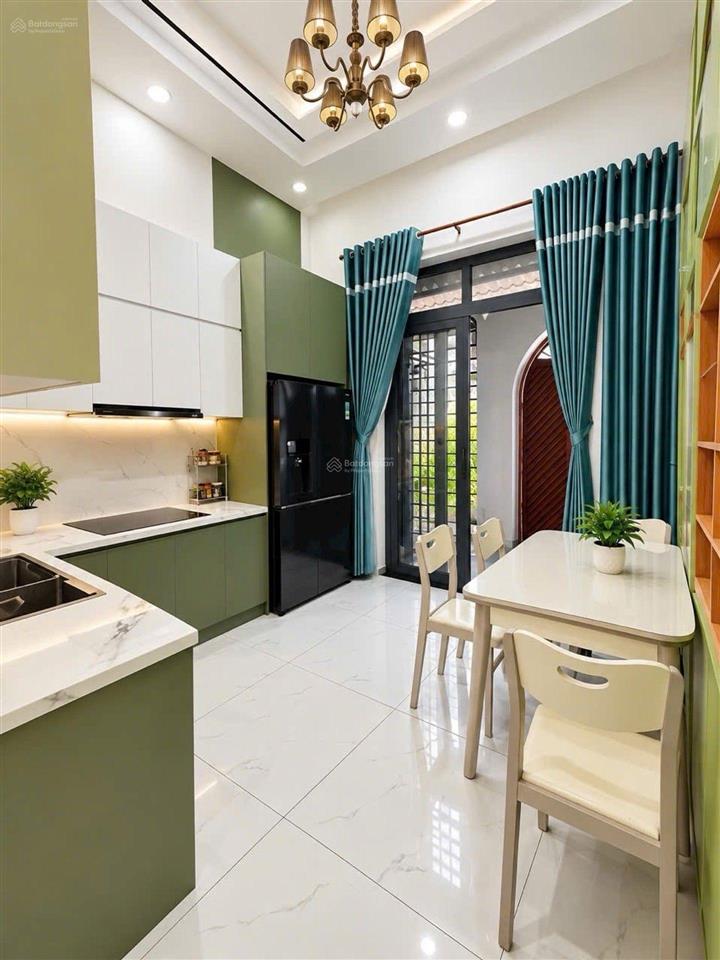 Nhà mới đẹp 3 tầng hương lộ 2 gần 4 xã 72m2  nhỉnh 6 tỷ
