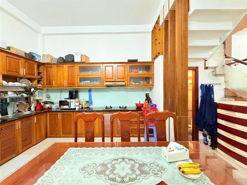 Cần bán gấp nhà chính chủ 3 tầng 60m2 gần chợ gò xoài giáp tân phú