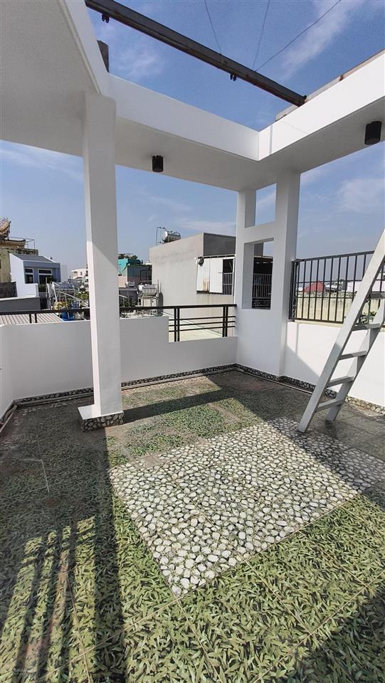 Bán gấp nhà 3 tầng hương lộ 2 gần 4 xã ngang 77m2 chỉ 4 tỷ 65