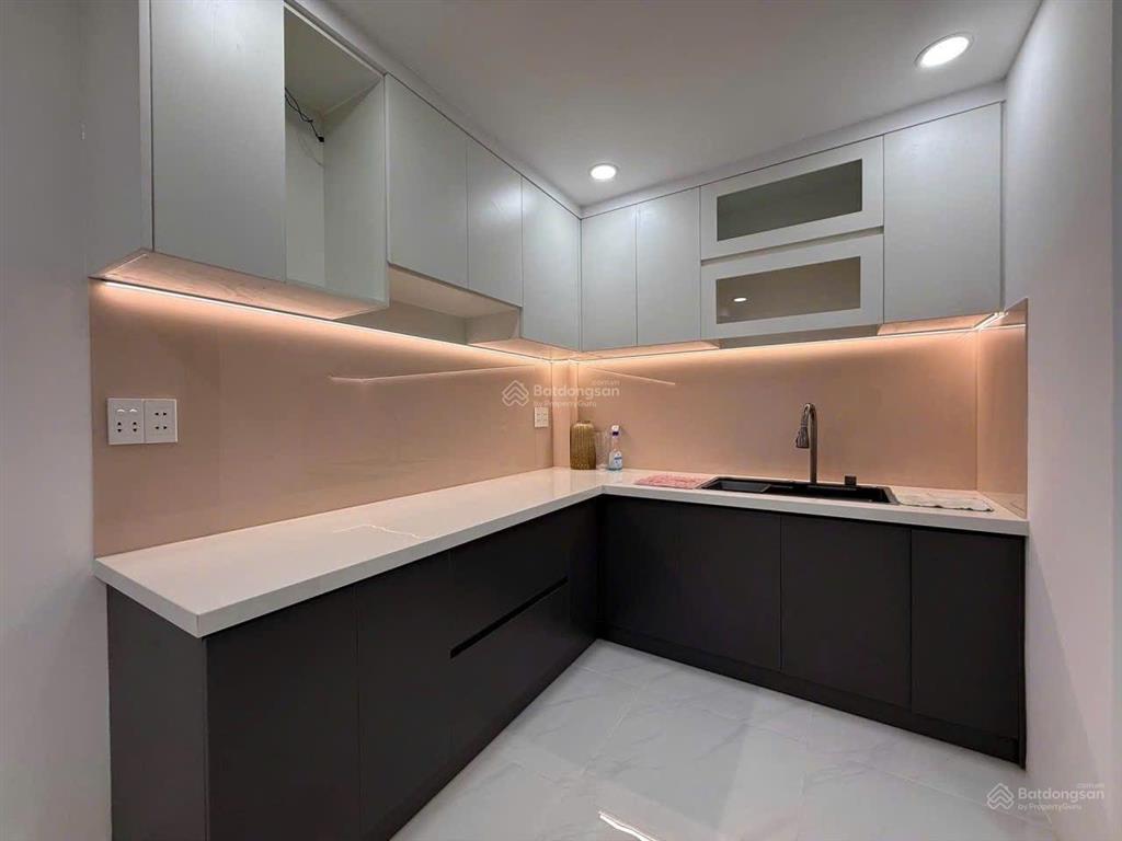 Nhà 4 tầng đúc btct xe hơi đỗ cửa ngay tân kỳ tân quý chỉ nhỉnh 4 tỷ