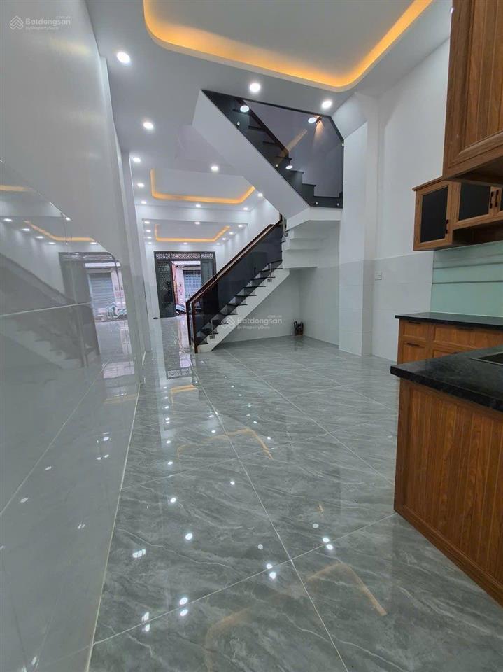 Bán gấp nhà lê văn quới gần mã lò hẻm xe hơi tới cửa 64m2 chỉ 3 tỷ 7