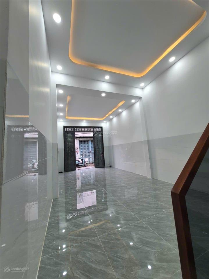 Bán gấp nhà lê văn quới gần mã lò hẻm xe hơi tới cửa 64m2 chỉ 3 tỷ 7