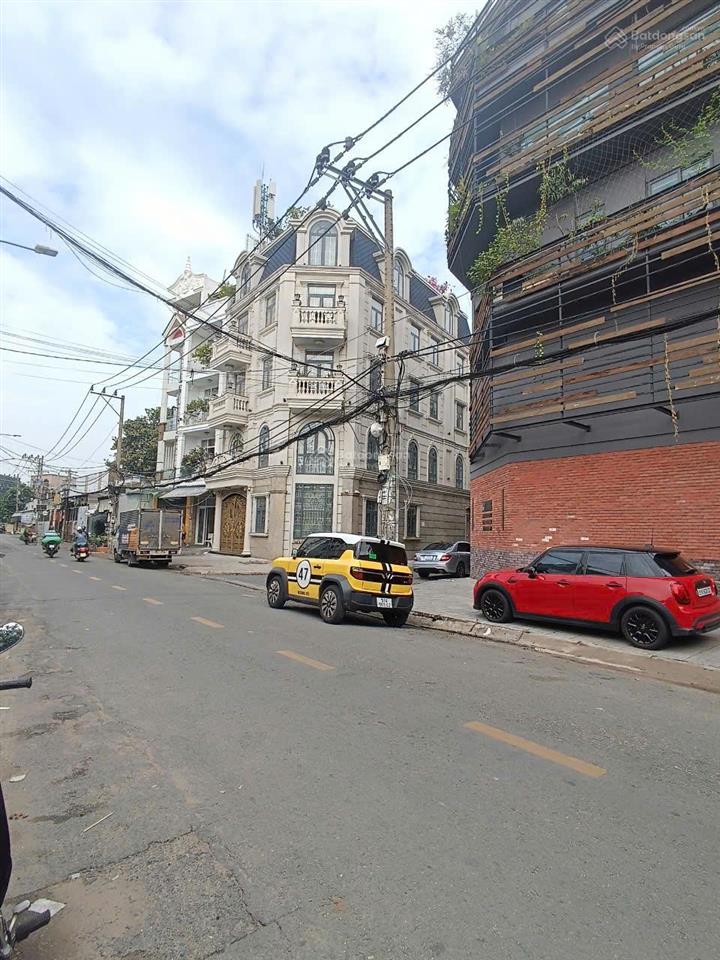 Ngang đẹp 4.4m mặt tiền lê quát gần đầm sen, giá chỉ 9.5 tỷ cơ hội đầu tư hiếm! 0936 014 ***