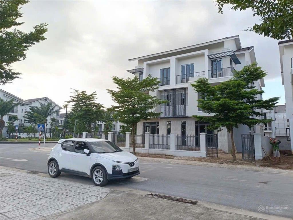 Bán bt tại centa riverside, 22,9 tỷ, 225m2, nhà đẹp, tiện nghi đầy đủ