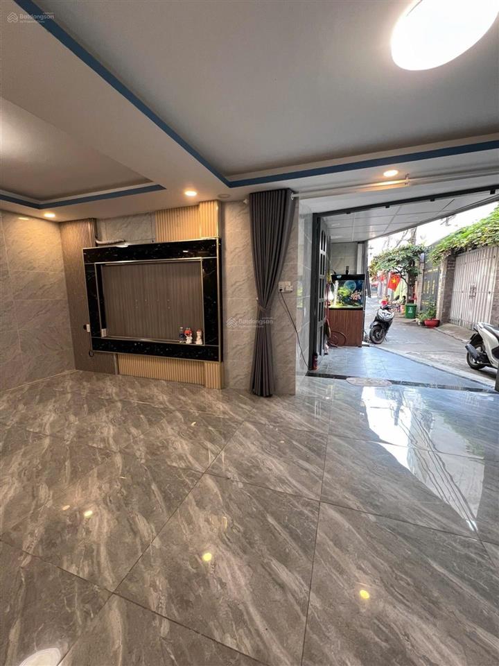Nhà 2 mặt tiền hẻm trước sau  xe hơi ngủ trong nhà  ngay khu celadon tân phú