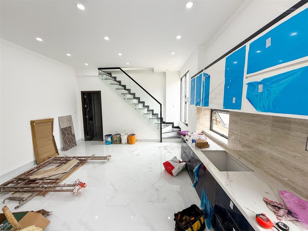Hàng hiếm  bán nhà mới 1t1l (dt 38m2, sàn 76m2) ngay đường bờ kè bửu long 70m. giá chỉ 2,5 tỷ