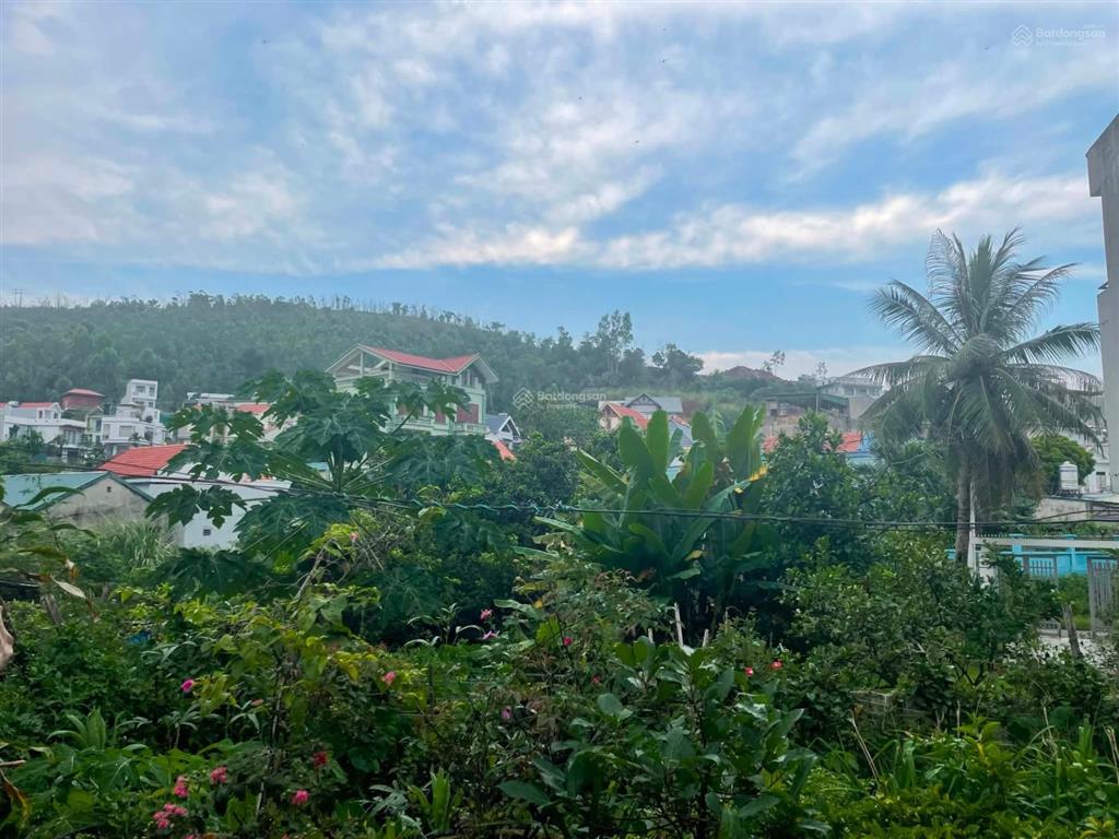 Chính chủ bán đất tặng nhà khu 8a, bãi cháy, hạ long