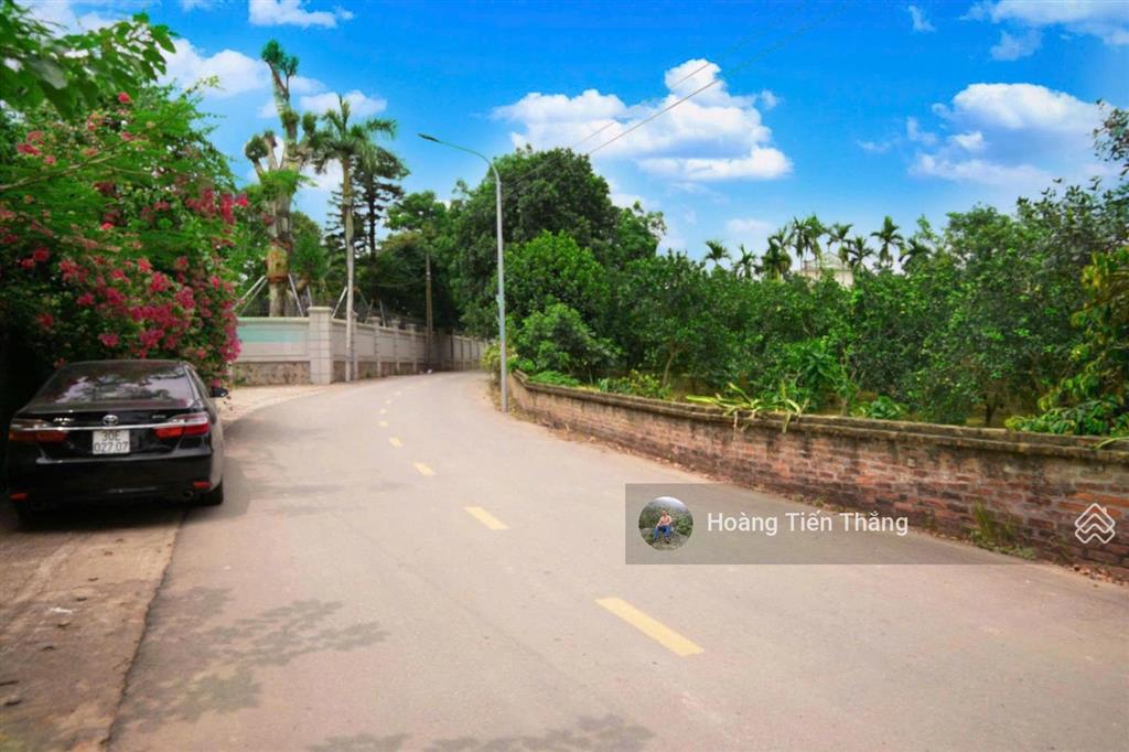 Đất trục chính đồng trạng  đoài phương (thôn 6 hòa lạc) hội tụ đủ "tứ cận" vàng, sổ riêng, giá f0