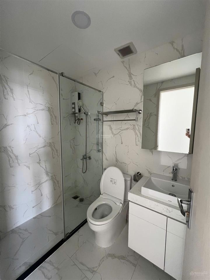 Hiếm có căn góc view trực diện thủ thiêm & sông sài gòn, tầng cao, full nội thất. nh cho vay 70%