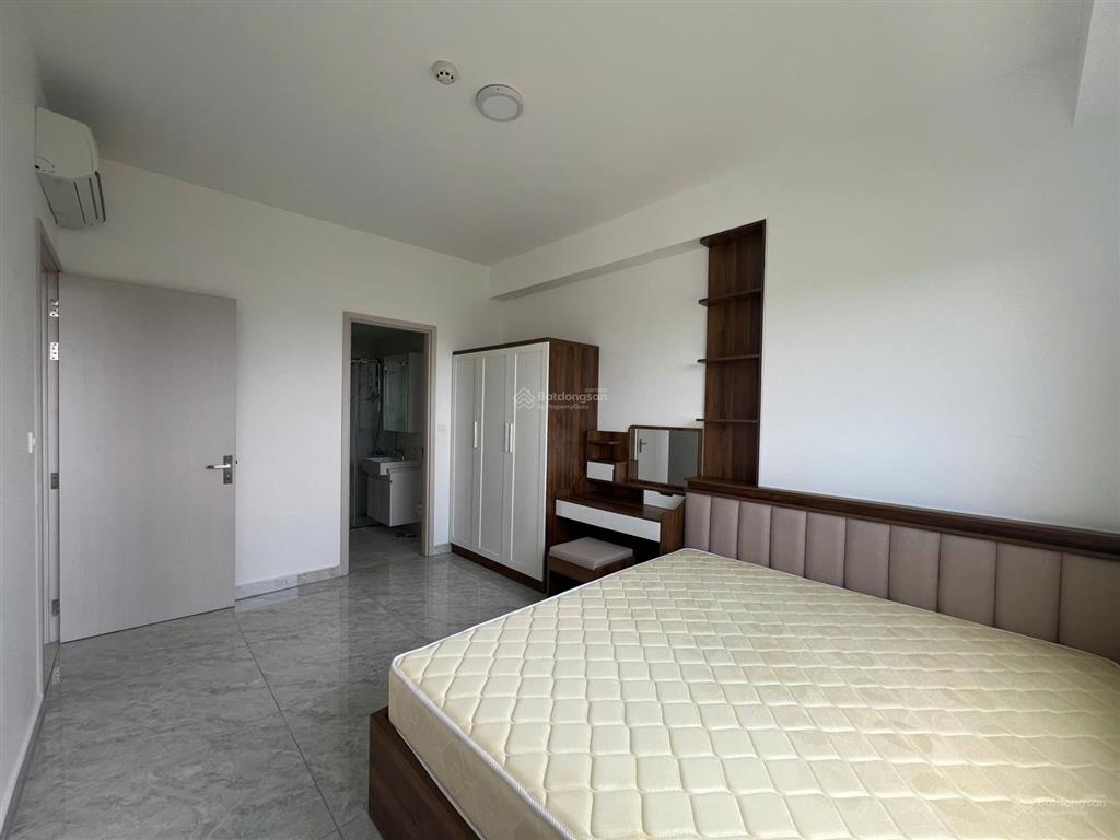 Hiếm căn góc, tầng cao, view pháo hoa + thủ thiêm và sông sài gòn. vốn tự có 3.5 tỷ nhận nhà