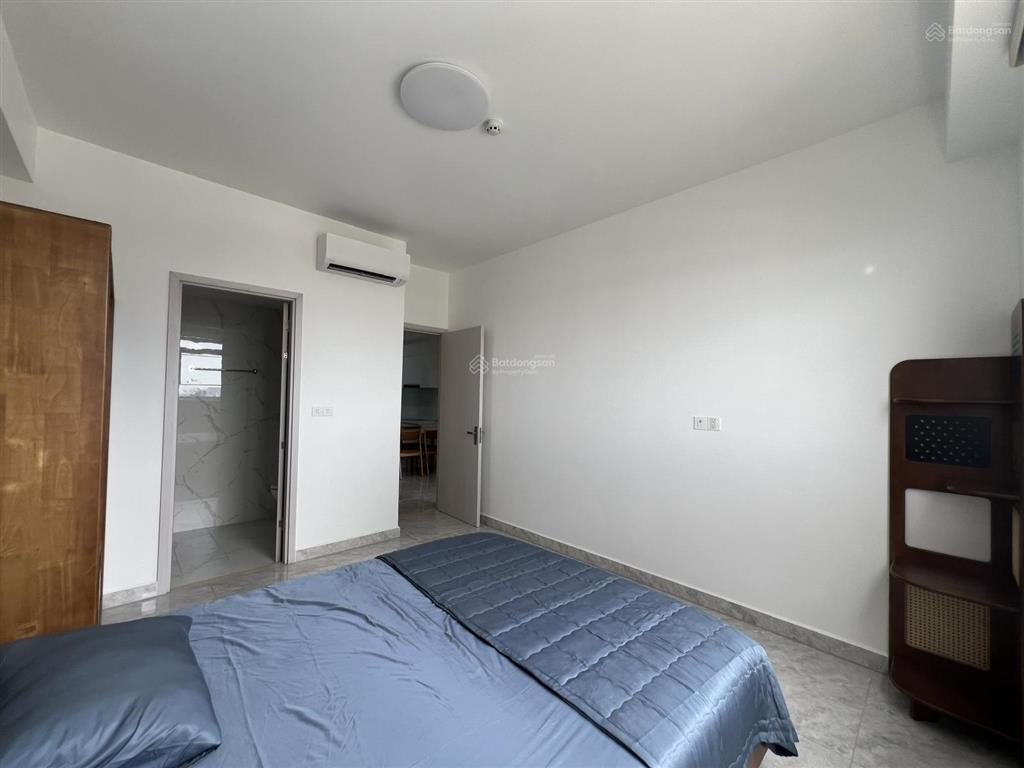 Cho thuê căn 2pn 2wc ngay thủ thiêm, full nội thất nhà mới 100%, view landmark 81