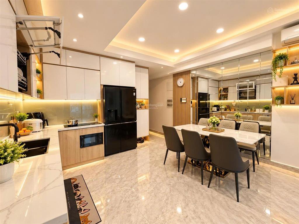 Cho thuê căn góc 3pn full nội thất, ban công ngoài thoáng mát tại thủ thiêm