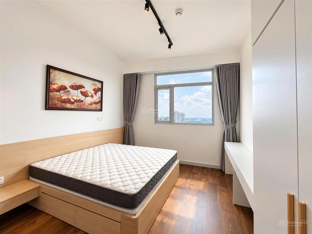 Cho thuê căn hộ 2pn2wc full nội thất, nhà mới 100% vào ở ngay, tầng cao, view sông ngay thủ thiêm